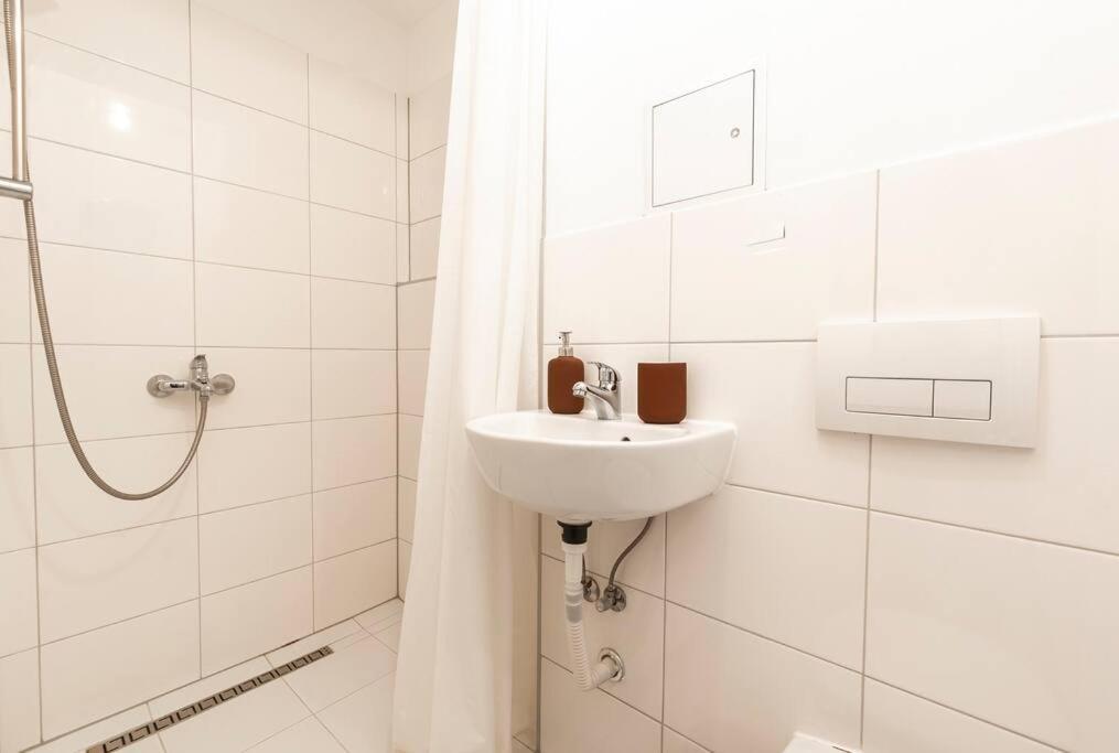 Stilvolles Apartment In Neustadt Bremen Eksteriør bilde